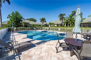 817 Vistana Cir, Naples, FL 34119 - Photo 36