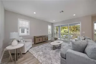 2560 Seychelles Dr, Naples, FL 34112 - Photo 6