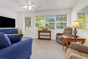 207 8th Ave S, Naples, FL 34102 - Photo 2