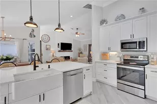 1151 Jardin Dr, Naples, FL 34104 - Photo 8