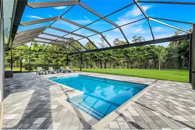 12083 Azalea Way, Naples, FL 34120 - Photo 4