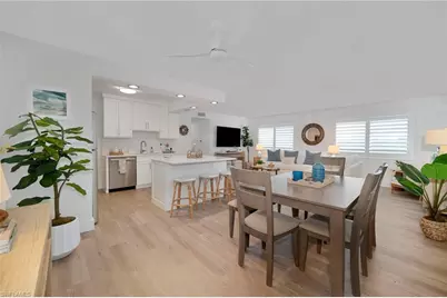 1950 Gulf Shore Blvd N #101, Naples, FL 34102 - Photo 2