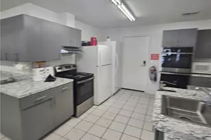 38 Turquoise Ave, Naples, FL 34114 - Photo 32