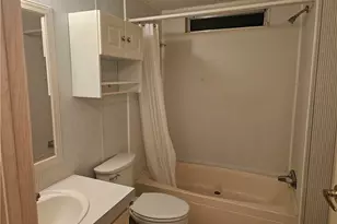 38 Turquoise Ave, Naples, FL 34114 - Photo 18