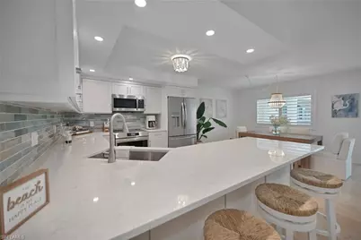 1950 Gulf Shore Blvd N #108, Naples, FL 34102 - Photo 6