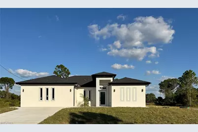713 Da Vinci Ave S, Lehigh Acres, FL 33974 - Photo 1