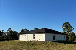 713 Da Vinci Ave S, Lehigh Acres, FL 33974 - Photo 6