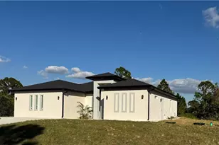 713 Da Vinci Ave S, Lehigh Acres, FL 33974 - Photo 2