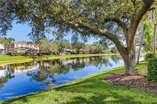 5733 Cove Cir, Naples, FL 34119 - Photo 26