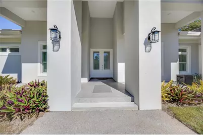 4885 Tamarind Ridge Dr, Naples, FL 34119 - Photo 2