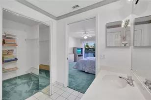 2372 Hidden Lake Dr, Naples, FL 34112 - Photo 20