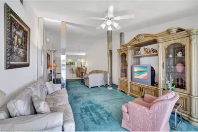 2372 Hidden Lake Dr #808, Naples, FL 34112 - Photo 8