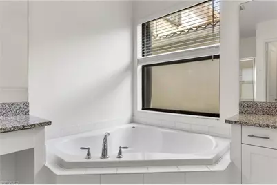 4486 Crimson Ave, Naples, FL 34119 - Photo 14