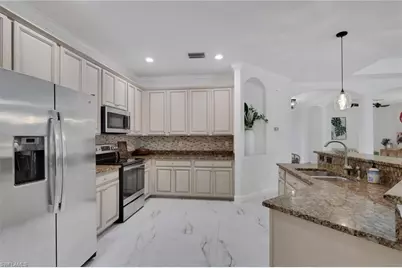 2045 Mandarin Ln, Naples, FL 34120 - Photo 14