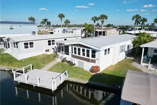 17650 Bryan Ct, Fort Myers Beach, FL 33931 - Photo 4