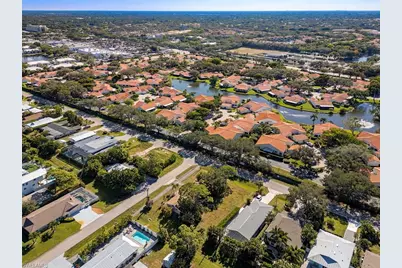 693 91st Ave N, Naples, FL 34108 - Photo 8