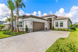 11847 Hydrangea Pl, Naples, FL 34120 - Photo 6