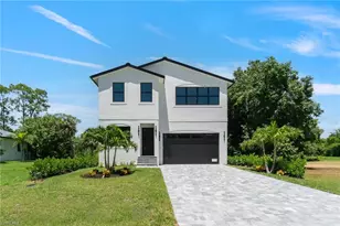 2727 Van Buren Ave, Naples, FL 34112 - Photo 2
