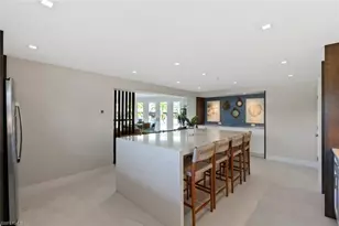 3420 Gulf Shore Blvd N, Naples, FL 34103 - Photo 10