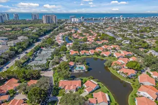 909 Reef Point Cir, Naples, FL 34108 - Photo 30