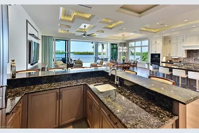 27695 Bay Point Ln, Bonita Springs, FL 34134 - Photo 18