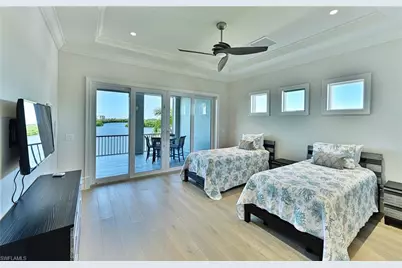 27695 Bay Point Ln, Bonita Springs, FL 34134 - Photo 26