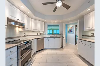 7515 Pelican Bay Blvd #9C, Naples, FL 34108 - Photo 8