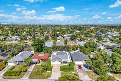 825 93rd Ave N, Naples, FL 34108 - Photo 14