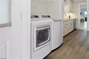 3070 Gulf Shore Blvd N, Naples, FL 34103 - Photo 14