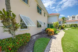 3070 Gulf Shore Blvd N, Naples, FL 34103 - Photo 32