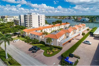 3070 Gulf Shore Blvd N #103, Naples, FL 34103 - Photo 40