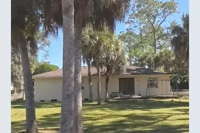 231 14th St NE, Naples, FL 34120 - Photo 4