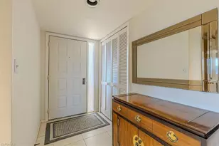 15 Bluebill Ave, Naples, FL 34108 - Photo 4