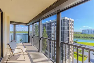 15 Bluebill Ave, Naples, FL 34108 - Photo 10