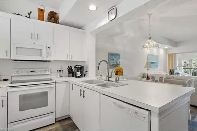 1044 Woodshire Ln #B205, Naples, FL 34105 - Photo 4