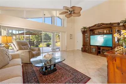 335 Pindo Palm Dr, Naples, FL 34104 - Photo 6