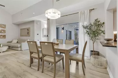 4536 Court Way #19D, Naples, FL 34109 - Photo 6