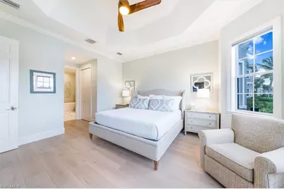 7128 Lemuria Cir #702, Naples, FL 34109 - Photo 18