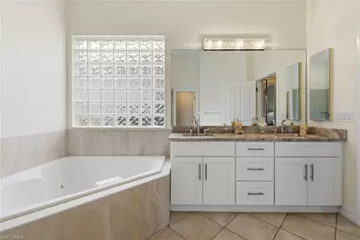 24784 Hollybrier Ln, Bonita Springs, FL 34134 - Photo 24