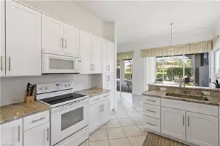 24784 Hollybrier Ln, Bonita Springs, FL 34134 - Photo 10