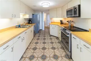 4901 Gulf Shore Blvd N, Naples, FL 34103 - Photo 8