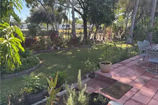 25 Bass Ln, Naples, FL 34114 - Photo 16