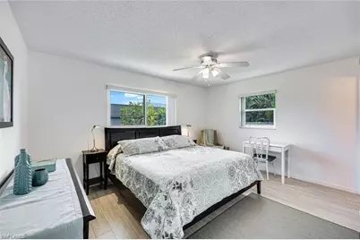 2000 Alamanda Dr #206, Naples, FL 34102 - Photo 14