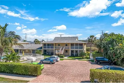 2000 Alamanda Dr #206, Naples, FL 34102 - Photo 2