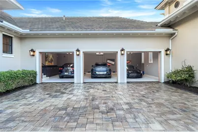 26180 Woodlyn Dr, Bonita Springs, FL 34134 - Photo 34