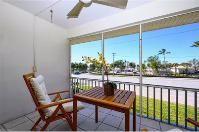 1550 Gulf Shore Blvd N #W4, Naples, FL 34102 - Photo 14