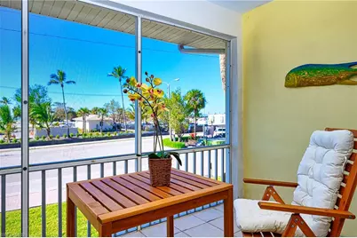 1550 Gulf Shore Blvd N #W4, Naples, FL 34102 - Photo 1