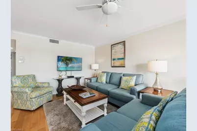 3200 Gulf Shore Blvd N #407, Naples, FL 34103 - Photo 8