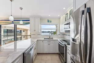 3200 Gulf Shore Blvd N, Naples, FL 34103 - Photo 6