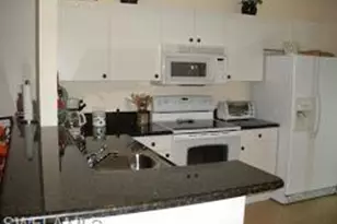 3281 Lindsey Ln, Naples, FL 34109 - Photo 6